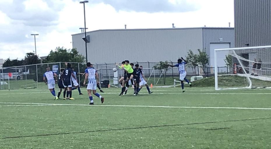 Cougars Fall to Cougars at National Championships - Remain in Hunt for Knockout Round