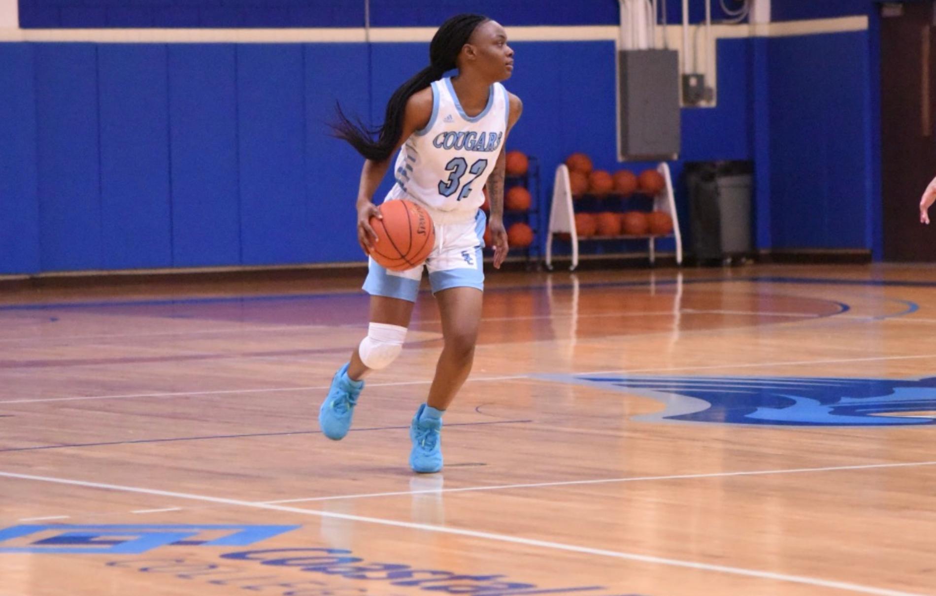 Cougars Defeat Armadillos on the Road to Tip-Off Season